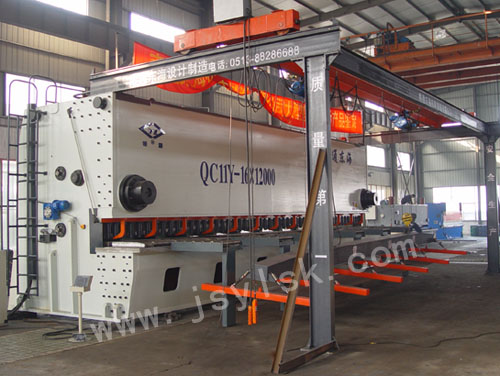 QC11Y-16*12000大型剪(jian)闆機