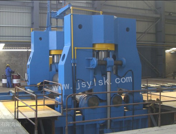 大型上輥萬能式(shi)卷闆機