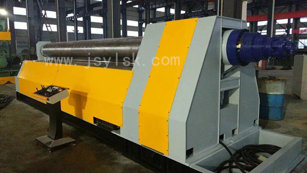 四輥卷闆機(jī)