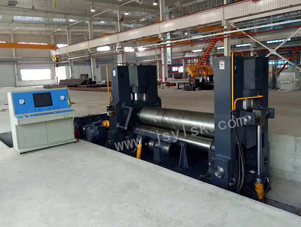 水平下(xià)調式卷(juan)闆機