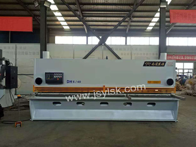 QC11Y-6*4000液壓剪闆機(jī)