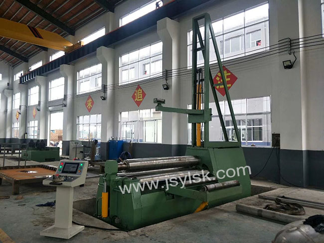 四輥卷闆機(jī)