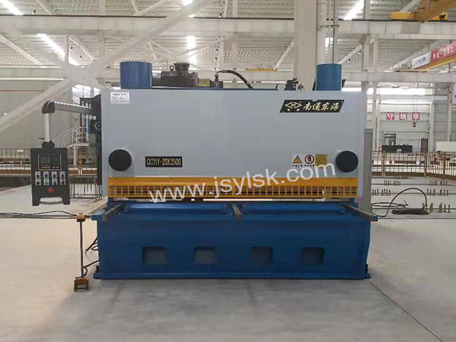 QC11Y-20*2500液壓剪闆機(jī)